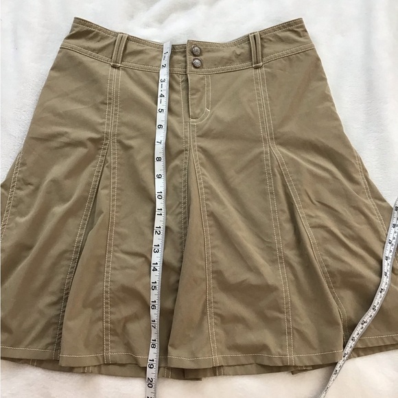 Athleta Tan Flowy Flared Athletic Tennis Skort Size 4 - Picture 9 of 10